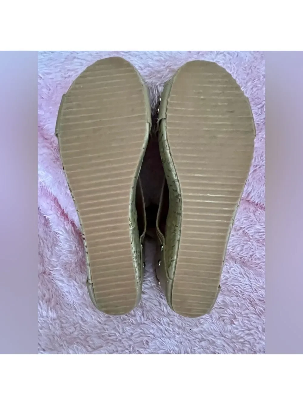 Stylish Wedge Sandals in Caramel - Picture 12 of 15
